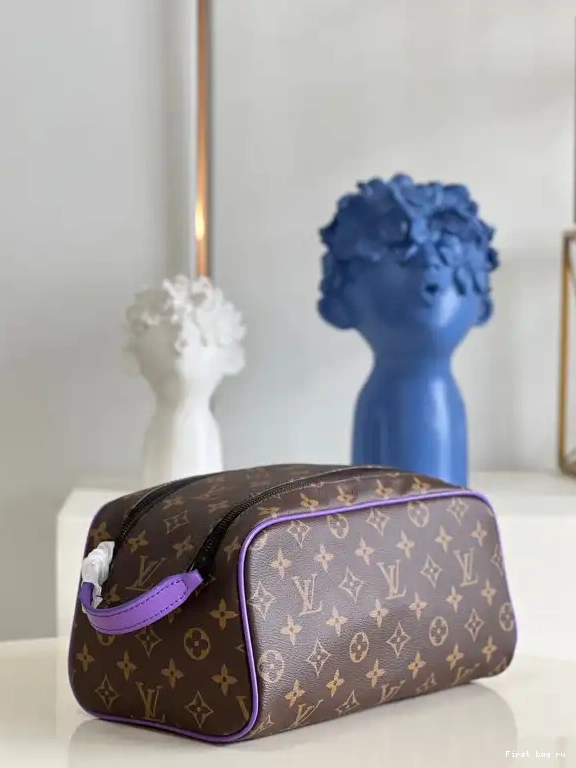 Frstbag ru TOILET POUCH LOUIS VUITTON DOPP KIT 0508